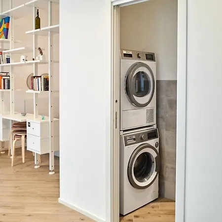 Apartament 10 Minuti Stazione Trastevere - Atelier 19 1bdr Rzym