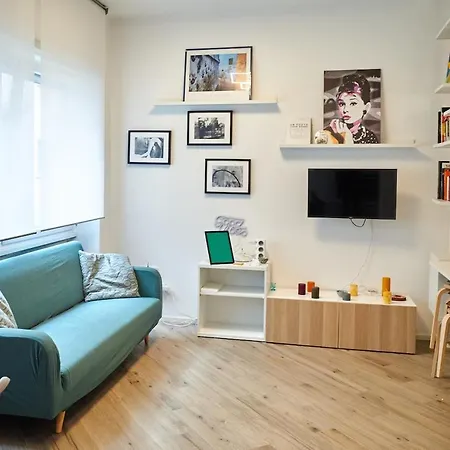 10 Minuti Stazione Trastevere - Atelier 19 1bdr Апартаменты *